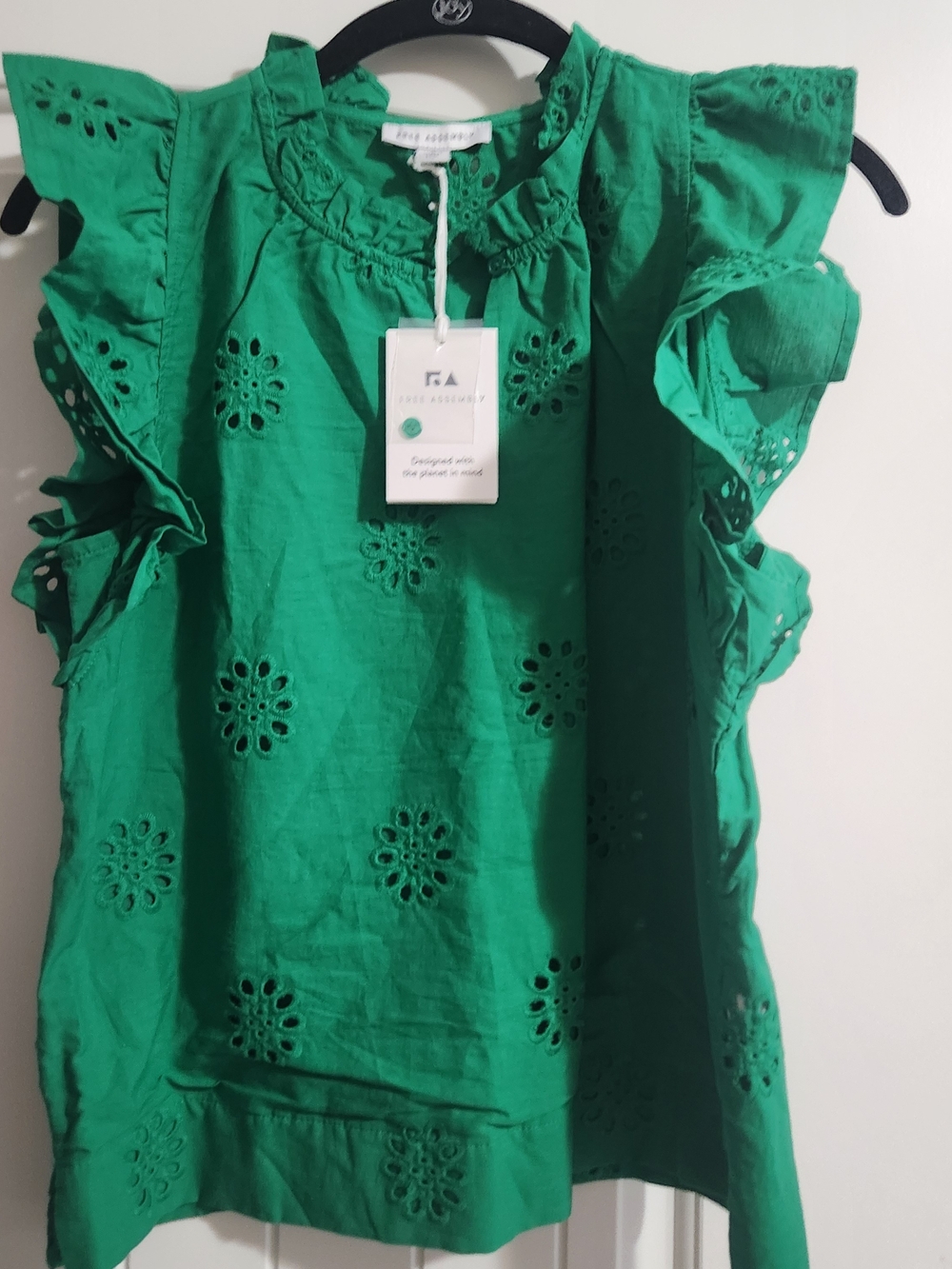 Green Eyelet Ruffle Sleeve Camisole